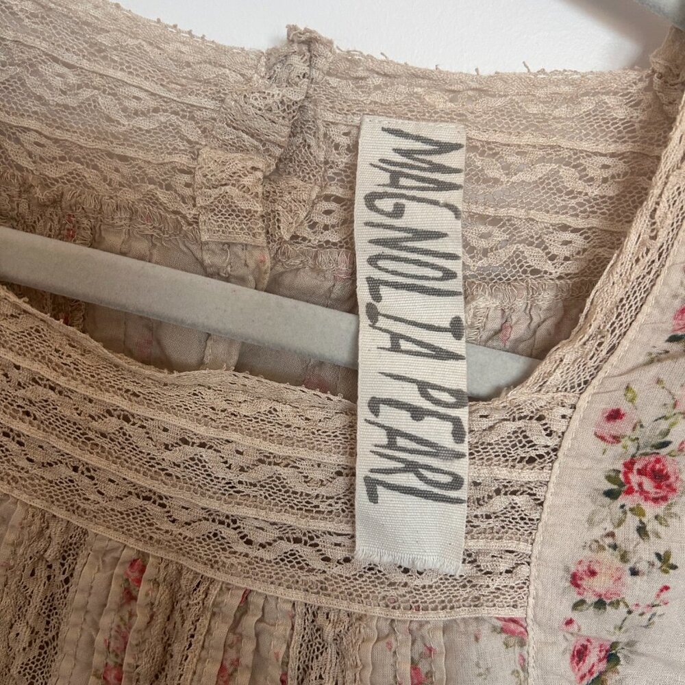 Magnolia Pearl Rsalā Floral Cotton Top Size: O/S - Picture 11 of 16